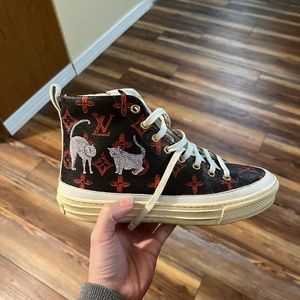 LV shoes
